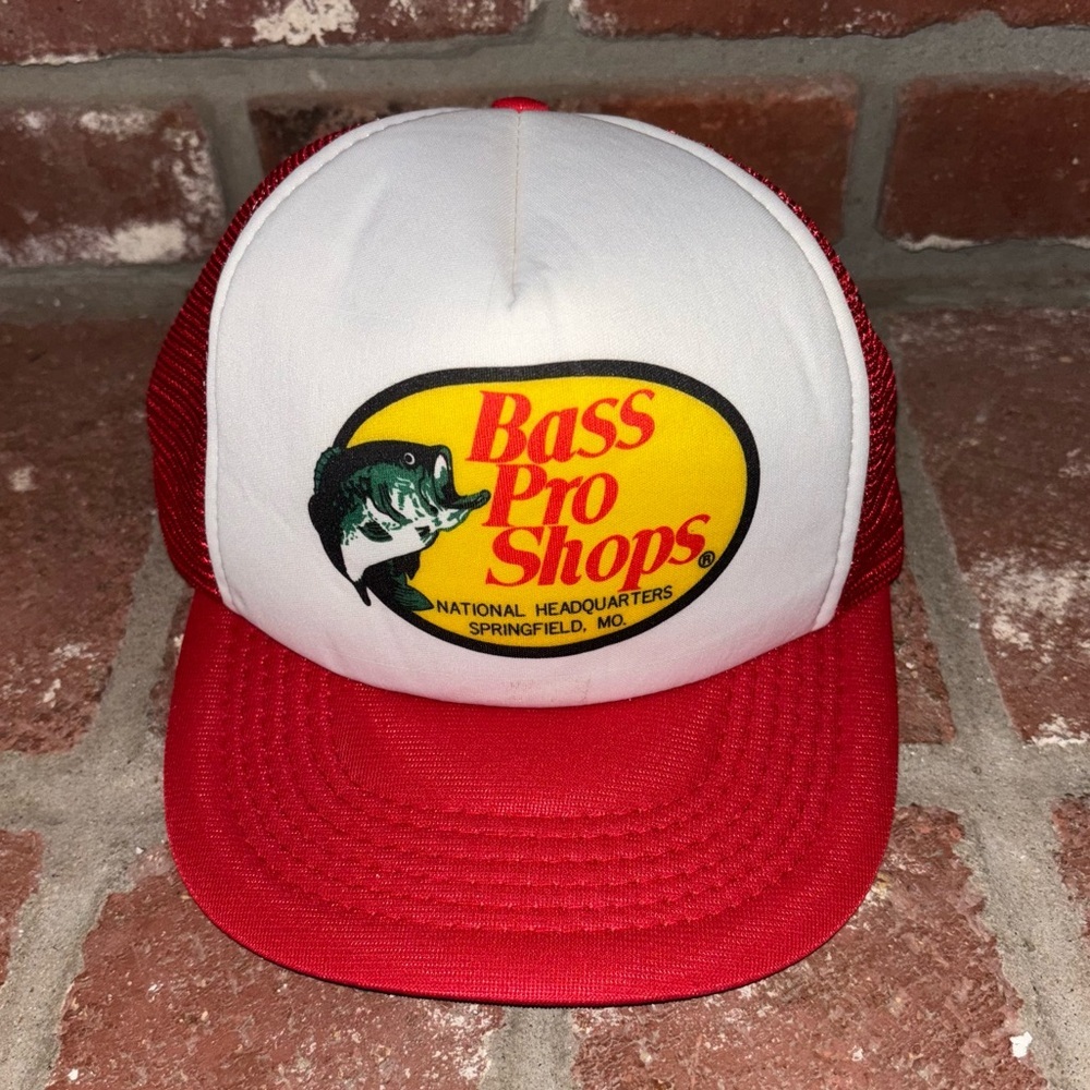 Vintage Bass Pro Shops Red and White Mesh Trucker Cap Trendy Summer